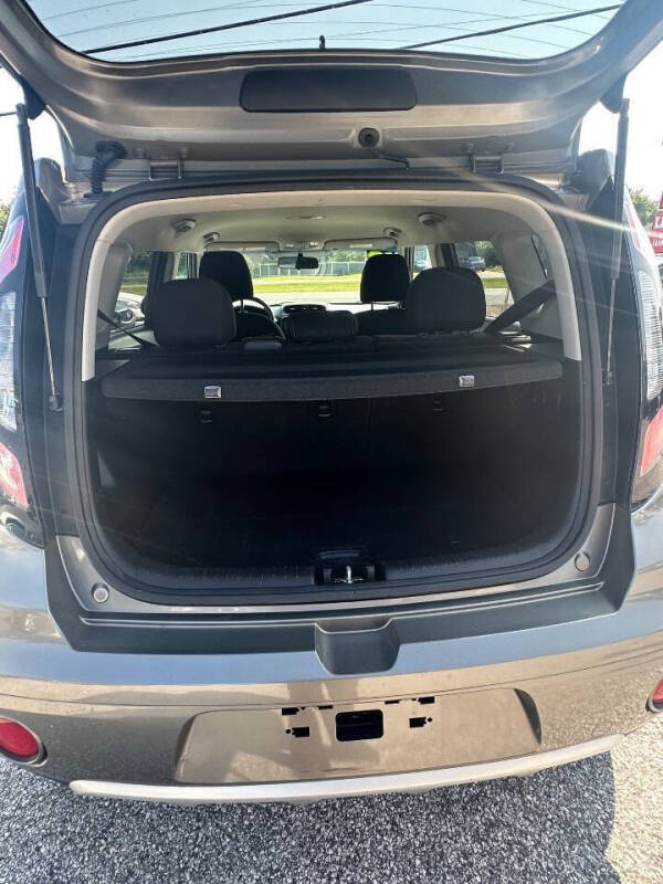 2018 Kia Soul +