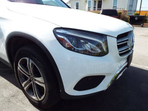 2018 Mercedes-Benz GLC GLC 300