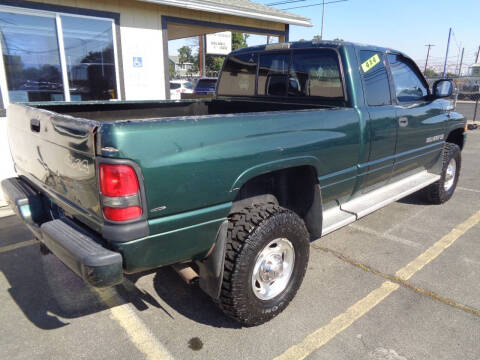 2000 Dodge Ram 2500 SLT