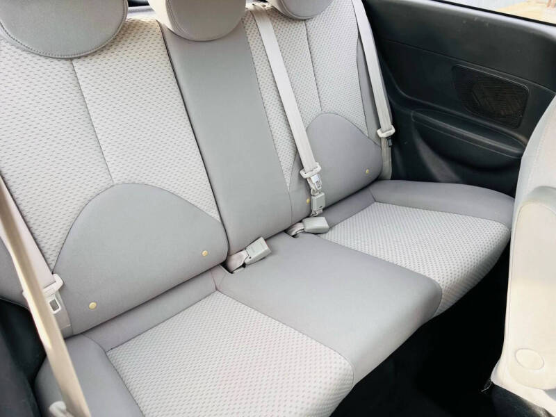 2010 Hyundai Accent GS