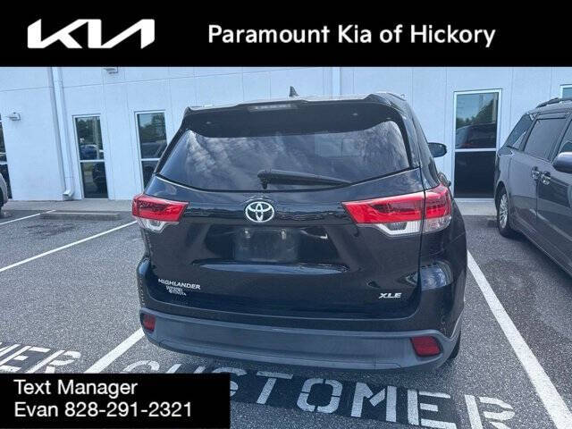 2019 Toyota Highlander SE