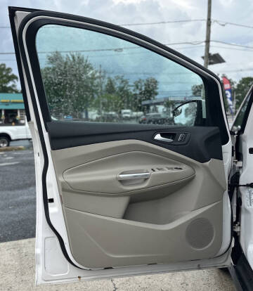 2013 Ford C-MAX Hybrid SEL
