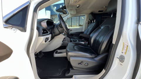 2018 Chrysler Pacifica Touring L