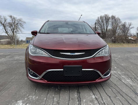 2018 Chrysler Pacifica Touring Plus