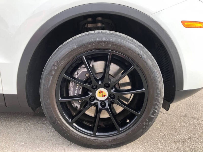 2022 Porsche Cayenne