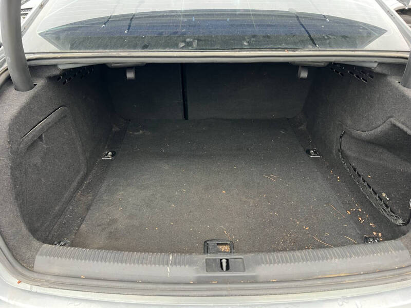 2011 Audi A4 2.0T Premium Plus