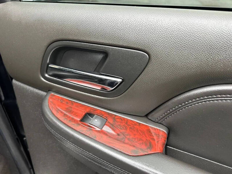 2014 Cadillac Escalade Luxury