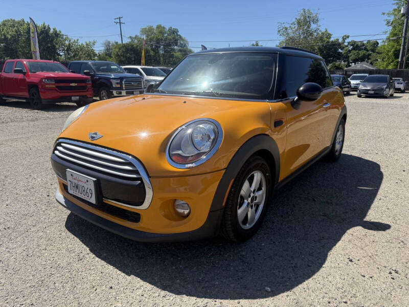 2015 MINI Hardtop 2 Door Cooper