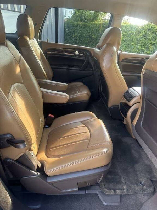 2017 Buick Enclave Leather