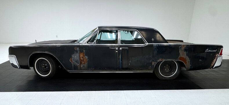 1961 Lincoln Continental