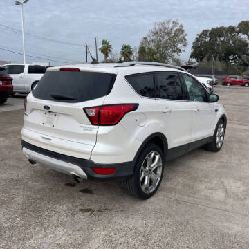 2019 Ford Escape Titanium