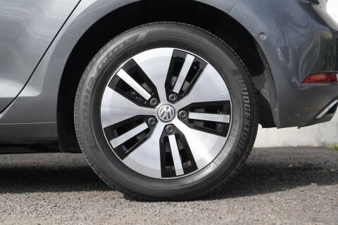 2019 Volkswagen e-Golf SEL Premium