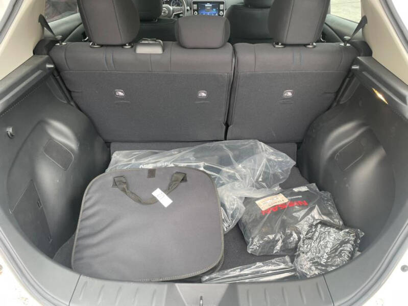 2022 Nissan LEAF S PLUS