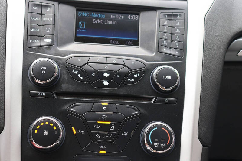 2013 Ford Fusion S