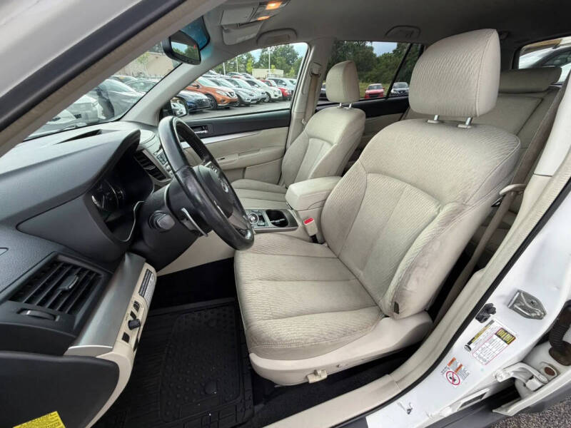 2011 Subaru Outback 2.5i Premium