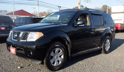 2005 Nissan Pathfinder for sale at Auto Headquarters in Lakewood NJ