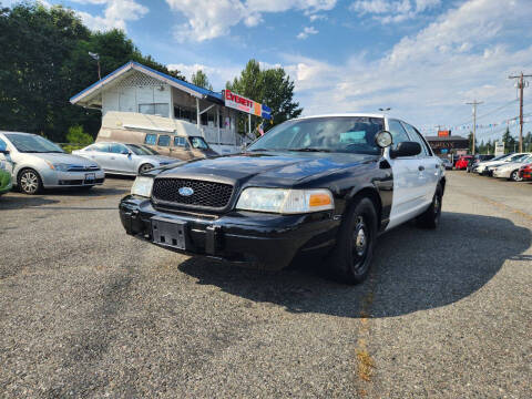 2011 Ford Crown Victoria for sale at Leavitt Auto Sales and Used Car City in Everett WA