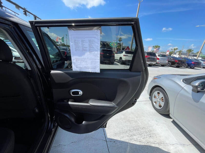 2018 Kia Soul +