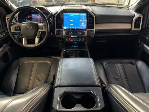 2022 Ford F-350 Super Duty Platinum