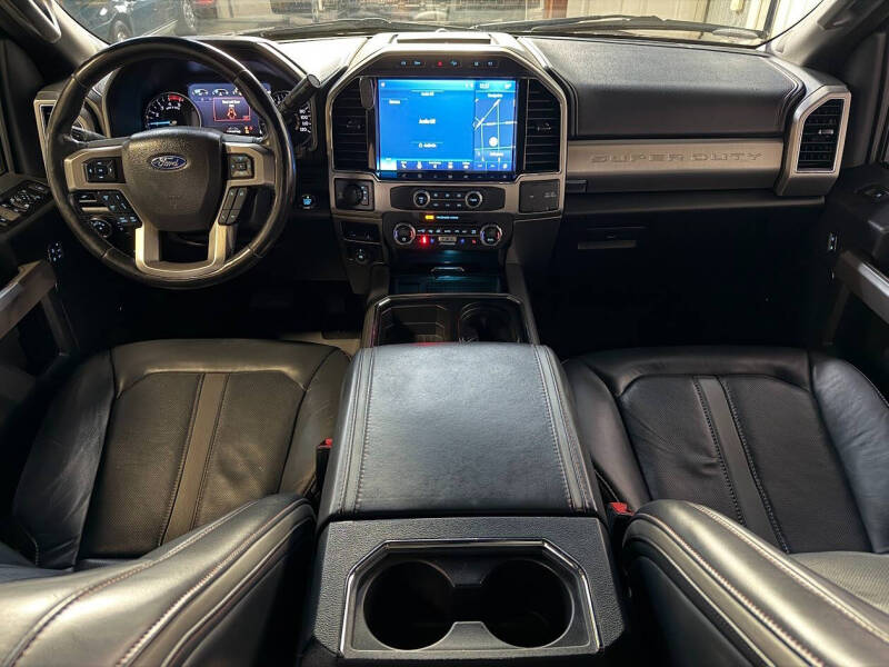 2022 Ford F-350 Super Duty Platinum