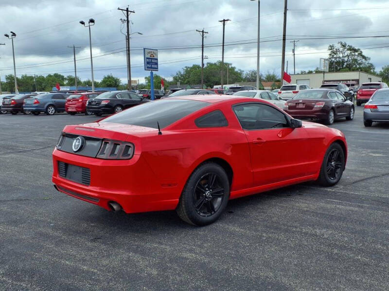 2014 Ford Mustang V6