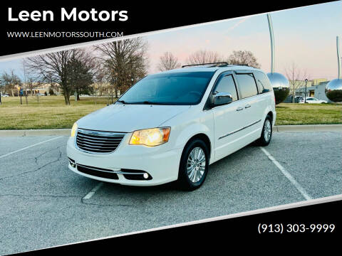 2012 Chrysler Town and Country for sale at Leen Motors in Merriam KS