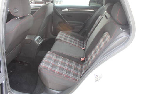 2016 Volkswagen Golf GTI S