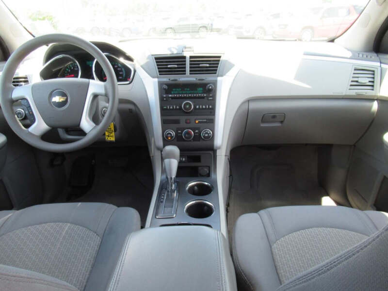 2012 Chevrolet Traverse LS