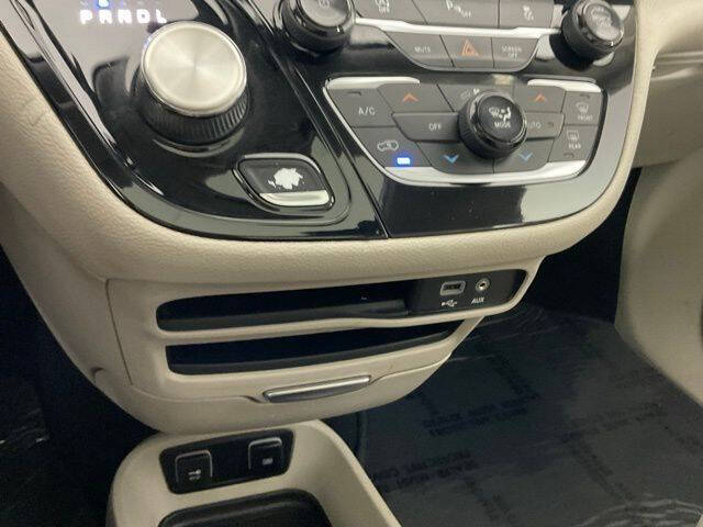 2020 Chrysler Pacifica Limited