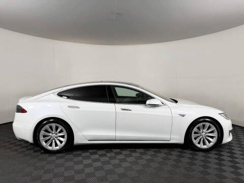 2016 Tesla Model S