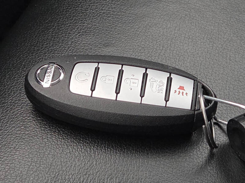 2020 Nissan Pathfinder Platinum