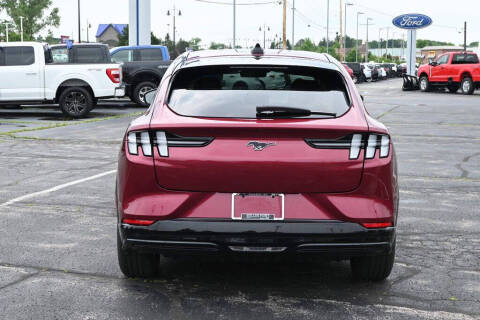 2025 Ford Mustang Mach-E Premium