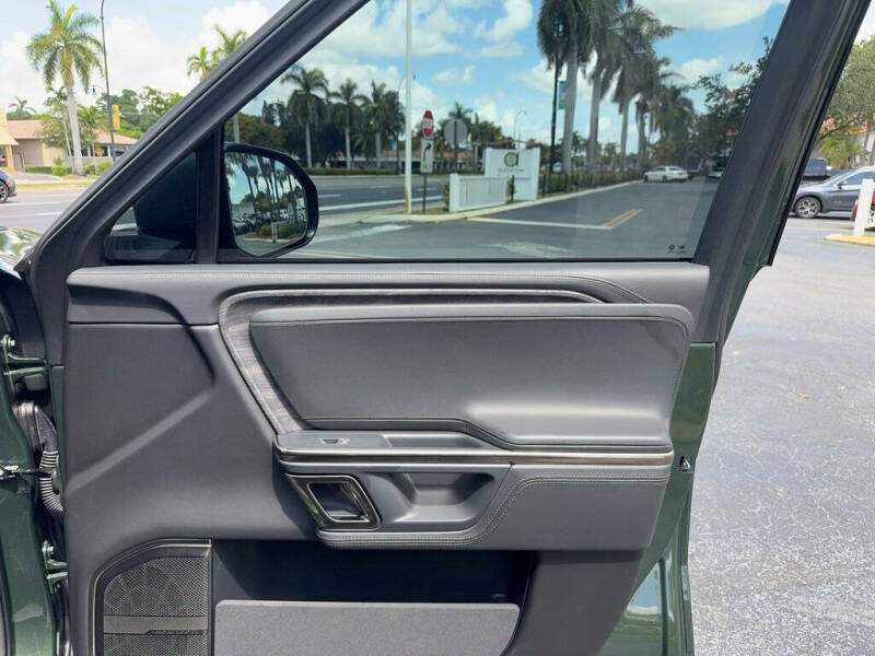 2022 Rivian R1T Adventure