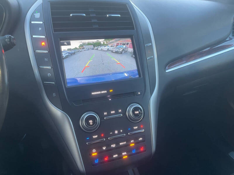 2015 Lincoln MKC Black Label