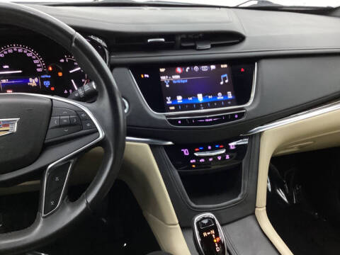 2017 Cadillac XT5