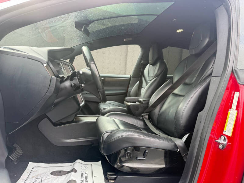 2016 Tesla Model X 90D