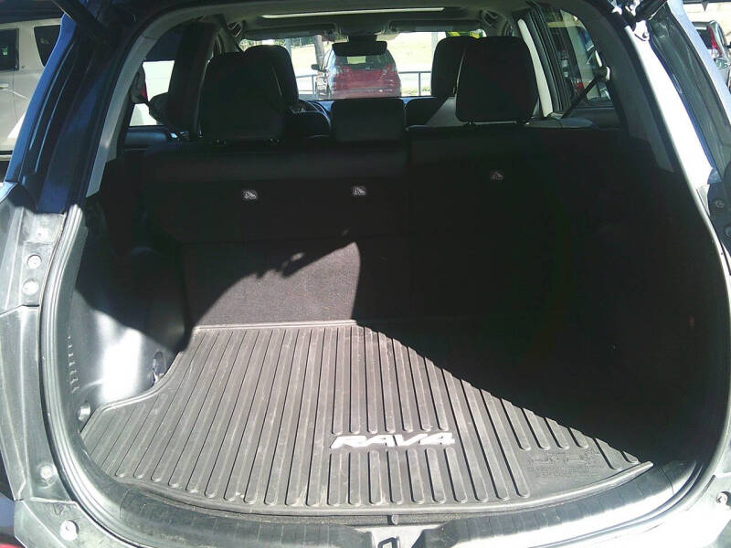 2017 Toyota RAV4 Platinum