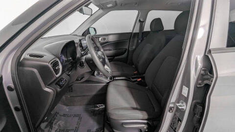 2021 Hyundai Venue SE