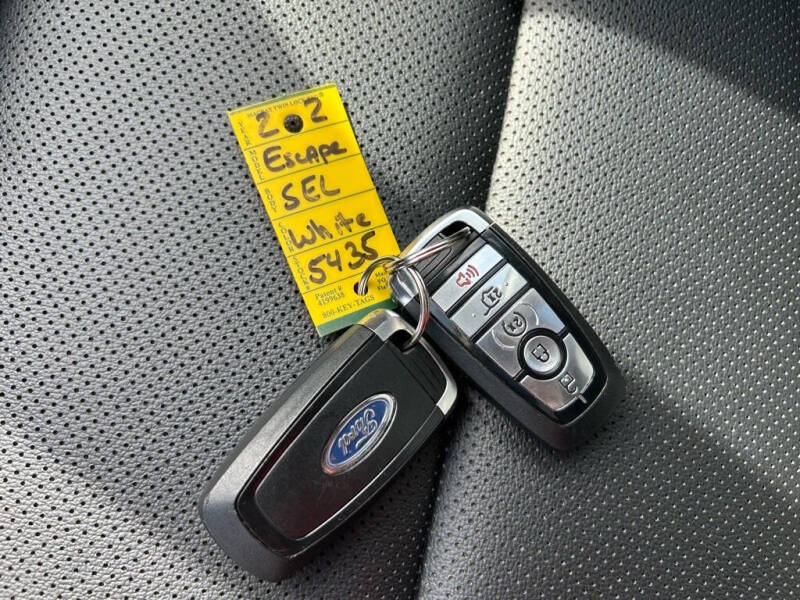 2022 Ford Escape SEL