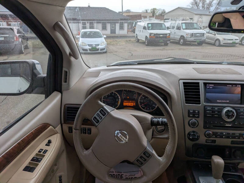 2012 Nissan Armada Platinum