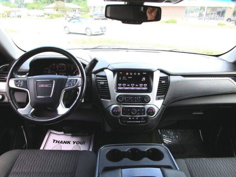 2016 GMC Yukon XL SLE