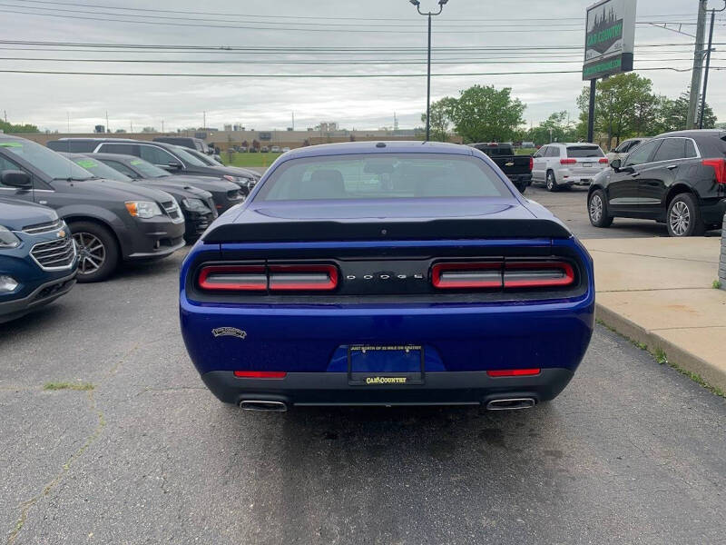 2018 Dodge Challenger SXT