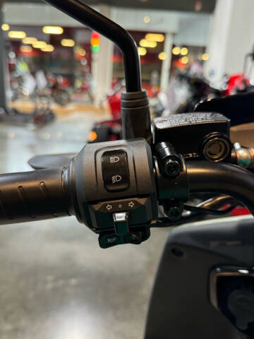 2023 Piaggio ELECTRIC 1 X