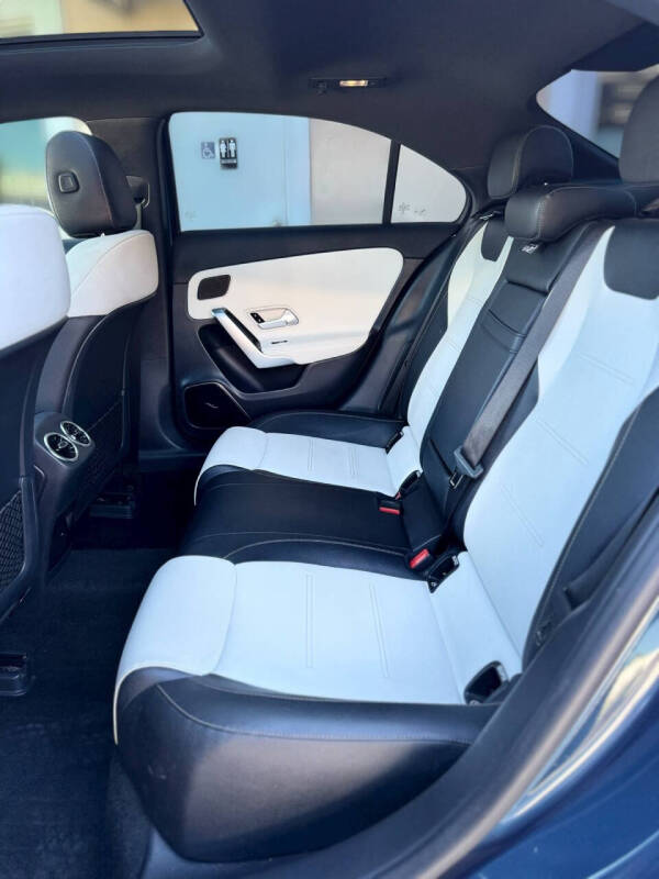 2021 Mercedes-Benz A-Class A 220 4MATIC