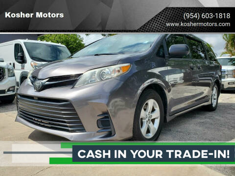 2019 Toyota Sienna for sale at Kosher Motors in Hollywood FL