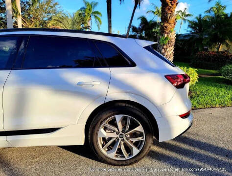 2021 Audi e-tron quattro Premium Plus