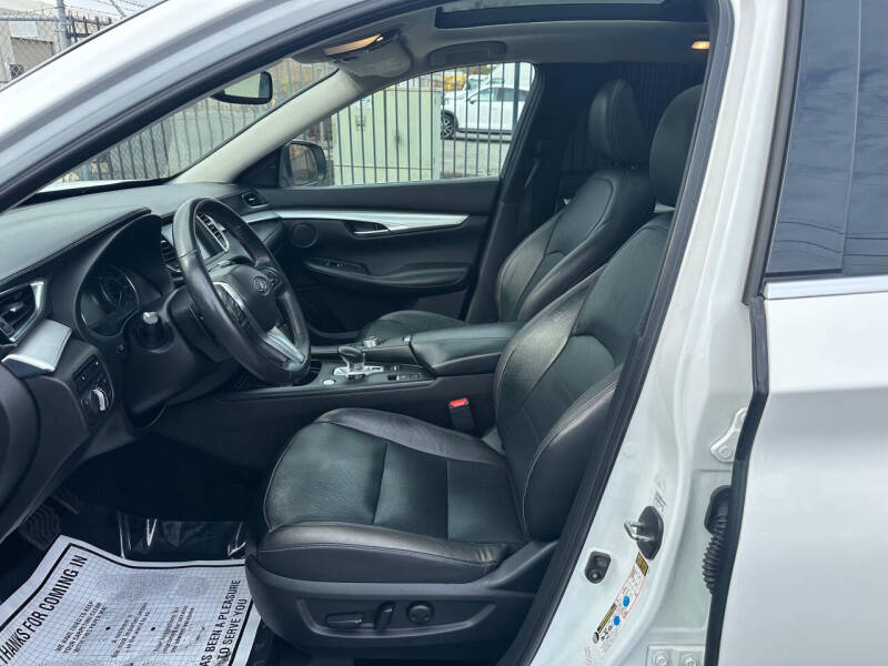 2019 Infiniti QX50 Pure