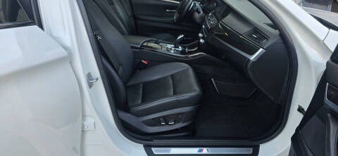 2013 BMW 5 Series 528i