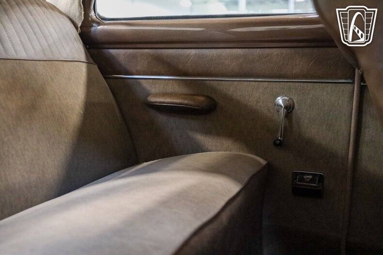 1954 Ford Crestline
