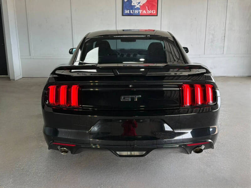 2017 Ford Mustang
